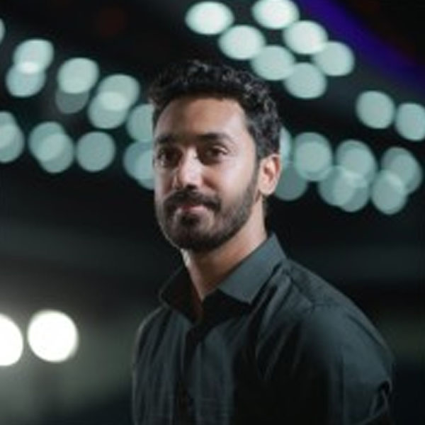 Electronics Store Owner, Qatar